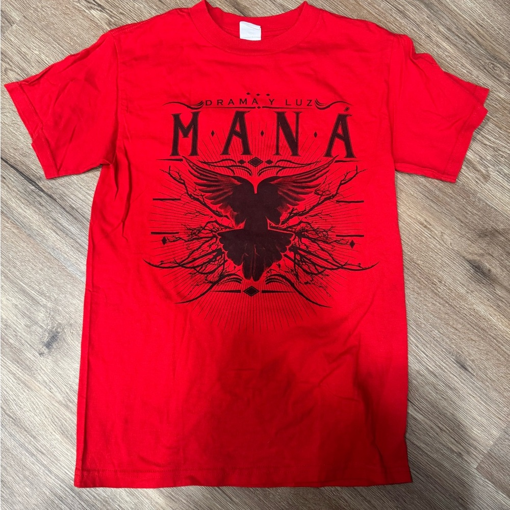 Alstyle Men's Maná Drama Y Luz Tour 2011 Red Short-Sleeve Shirt